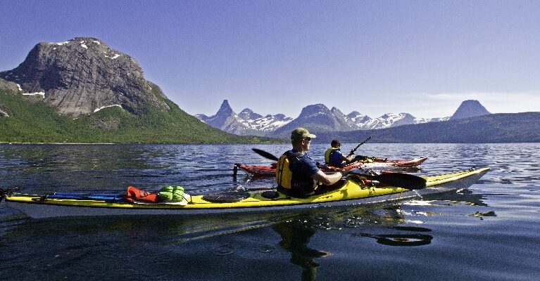 Med kajakk i Tysfjord